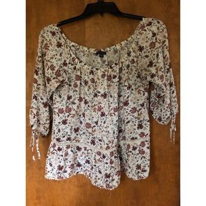 American Eagle blouse floral
